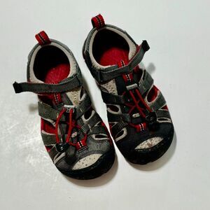 KEEN Kids Newport H2 Sandals Gray/Red Size 12 Washable Water Hiking Shoes